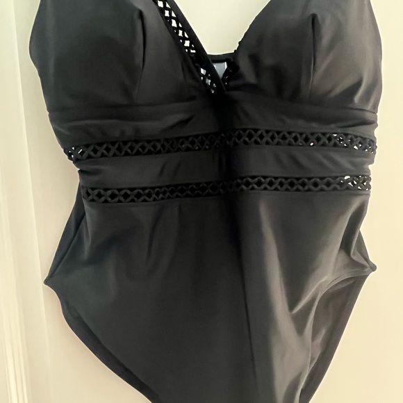 Swimsuits For All Black Lattice Plunge Onepiece - Picture 4 of 9